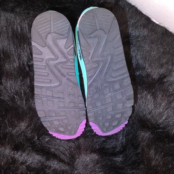 Nike Air Max 90 Essential - Picture 4 of 8